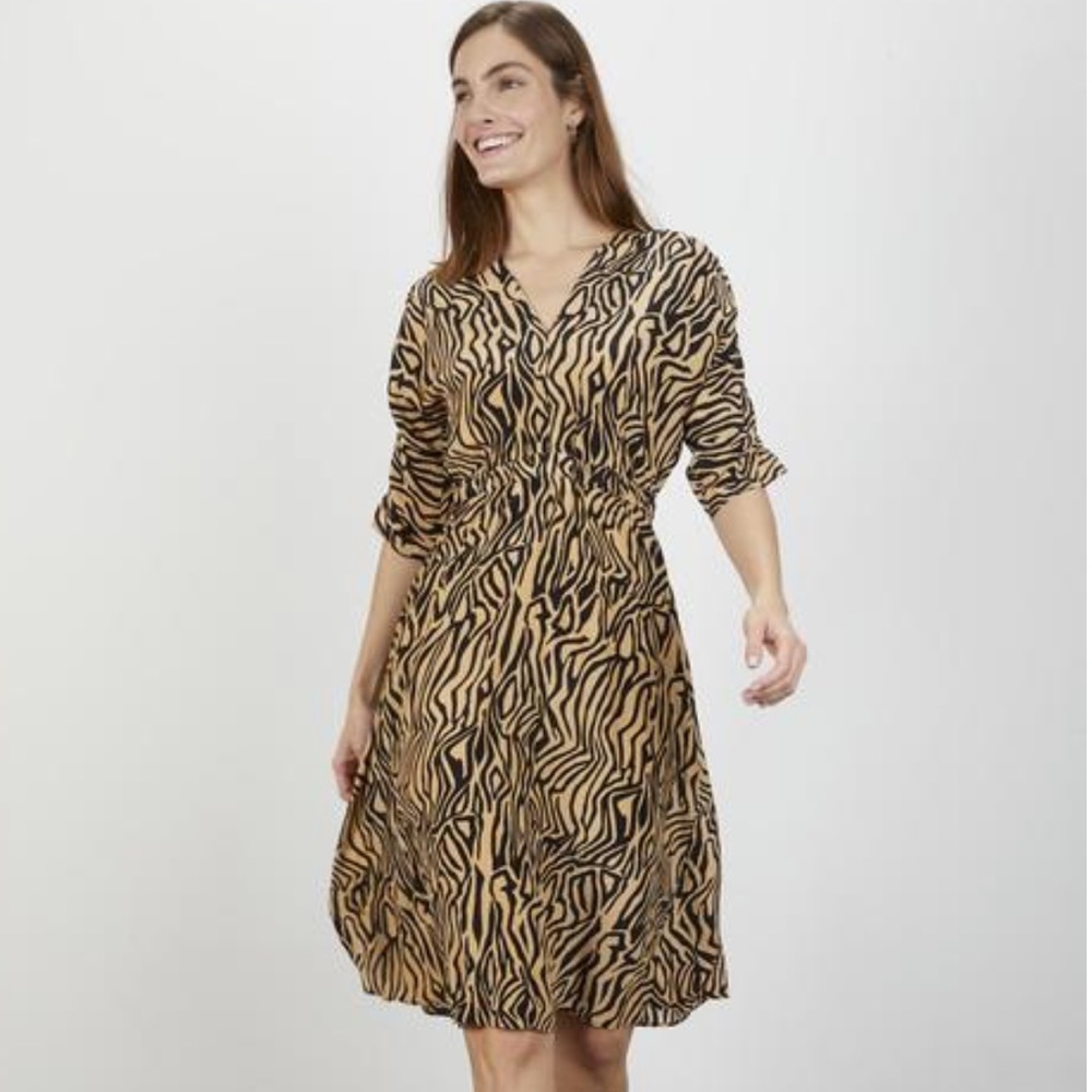 COPY - Tucker Market Dress (Tan Zebra/Small/NWOT)
